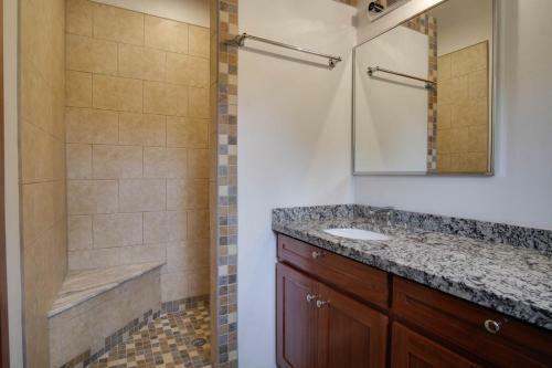 Hotel Ceiba Beach Resort And Residence