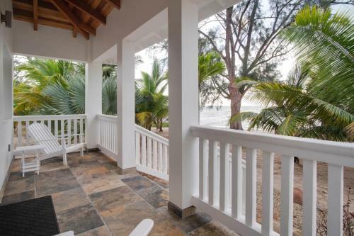 Hotel Ceiba Beach Resort And Residence