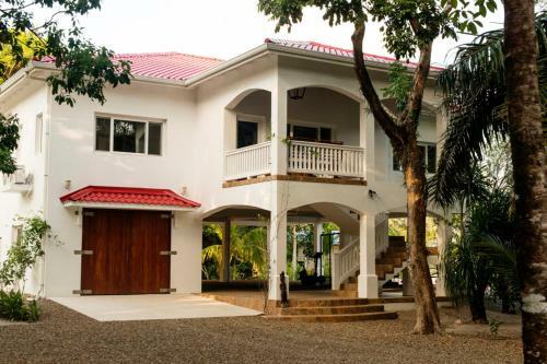 Hotel Ceiba Beach Resort And Residence