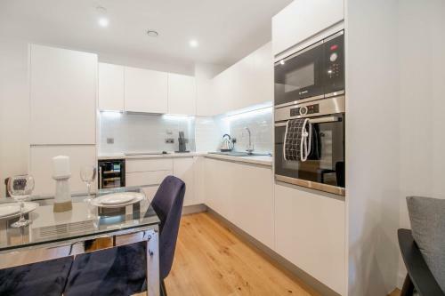 Stylish 1 Bed Apartment In Central Birmingham