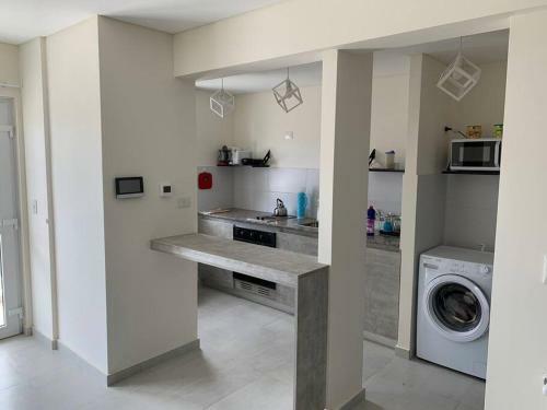 Apartamento Impecable Monoambiente A Metros Del Mar.