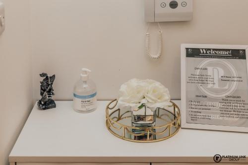 Platinum Link Apartments, Luxury New Build, One Bed, Marble Asthetic