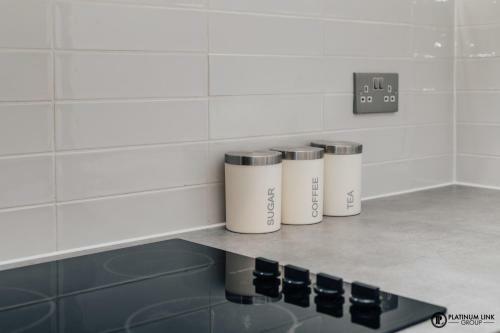 Platinum Link Apartments, Luxury New Build, One Bed, Marble Asthetic