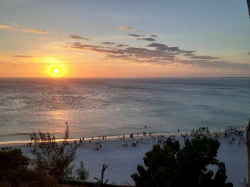 Apartamento Aluguel Temporada Mar E Piscina Arraial Do Cabo