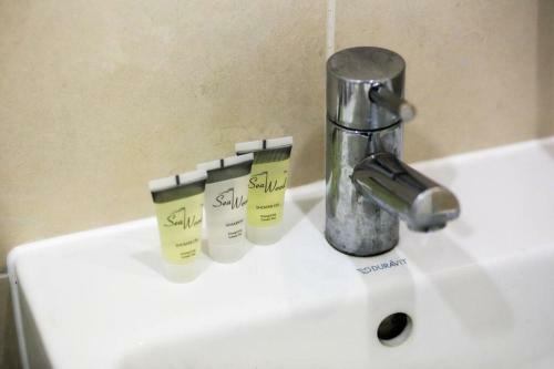 Canal View Luxury Apartment Business Free Parking