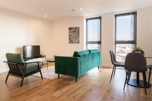 Chic 2 Bed 2 Bath Apartment In A Modern Development