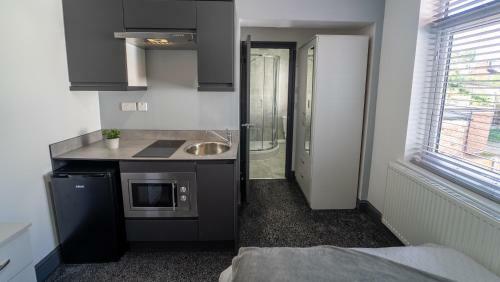 Apartamento 1 Bedroom Studio Near Qe And Uob Birmingham