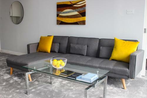 Deluxe 1 Bedroom Apartment - City Centre