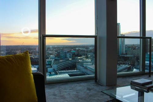 Deluxe 1 Bedroom Apartment - City Centre