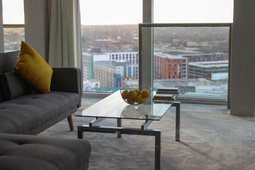 Deluxe 1 Bedroom Apartment - City Centre