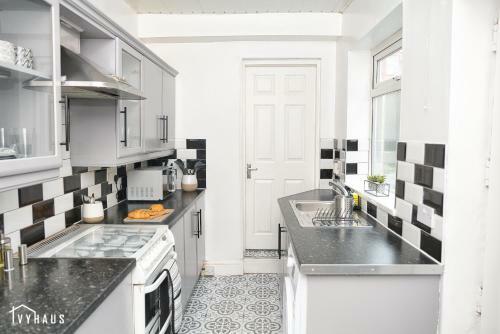 Ivyhaus Central Birmingham Home Welcomes All