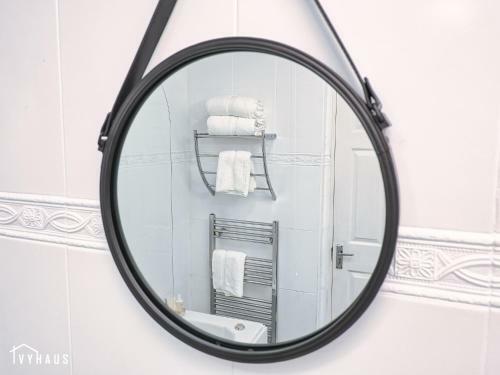 Ivyhaus Central Birmingham Home Welcomes All