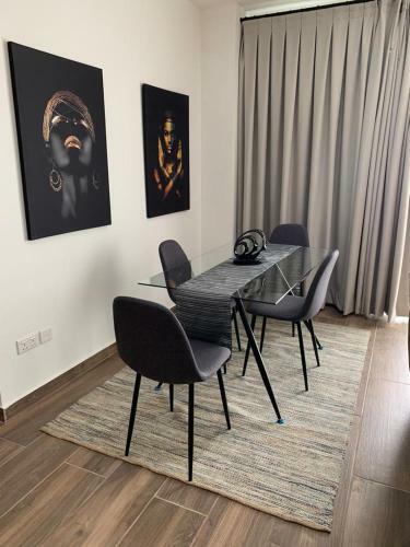 Henrietta's Place Two Bedroom Apartment