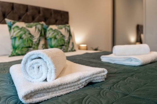 Central Birmingham Modern 1 Bedroom Apartment