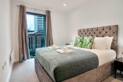 Central Birmingham Modern 1 Bedroom Apartment