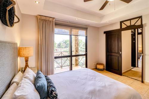 Bah�a Encantada H4