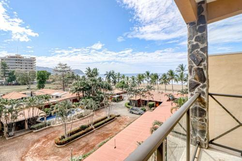 Bah�a Encantada H4