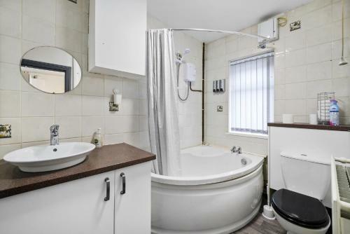 Hostal Wray And Whyte Stays