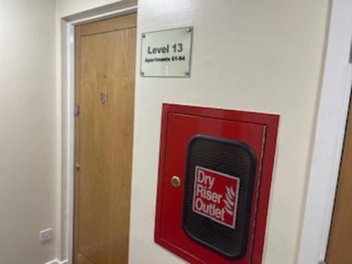 Inviting 2-bed Apartment In Birmingham