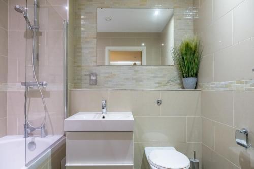 Pass The Keys Lush 2 Bed Apartment Central Free Parking