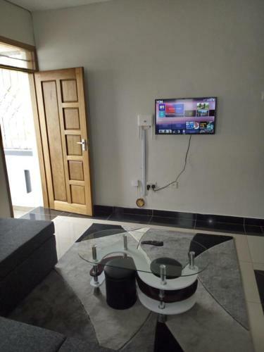 Graz House Apartment Bamburi