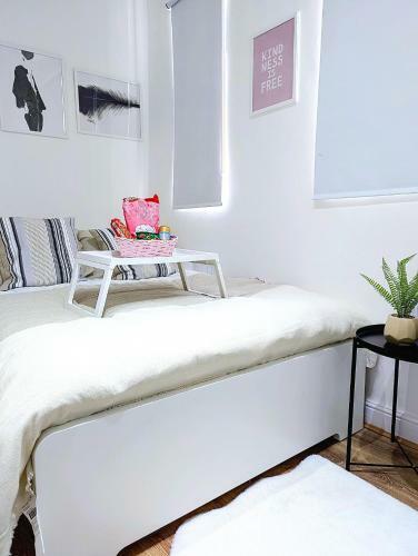 Cozy Luxury 1 Bedroom Apartment With Parking