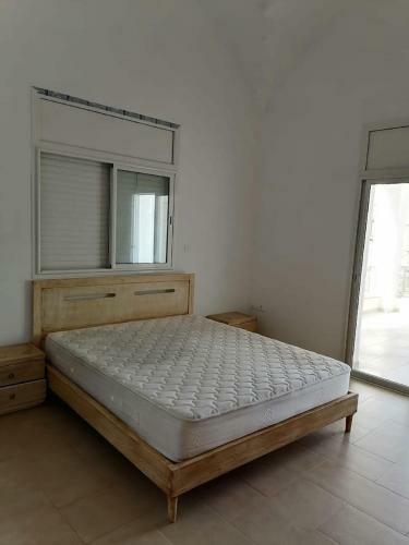 Villa S+5 Pied Dans L'eau Plage Ezzahra 22993892