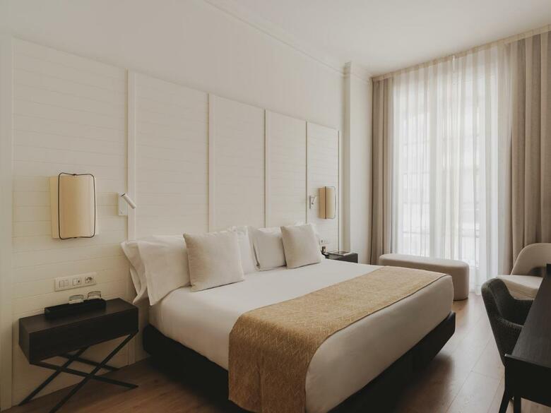 Hotel Catalonia Molina Lario