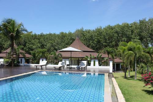 Hotel Leelawadee Garden Resort