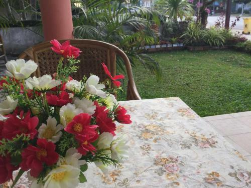 Thip Residence Boutique Hotel