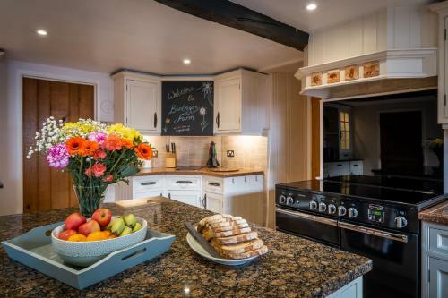 Luxury 1 Bed Villa - Great Location - Peaceful