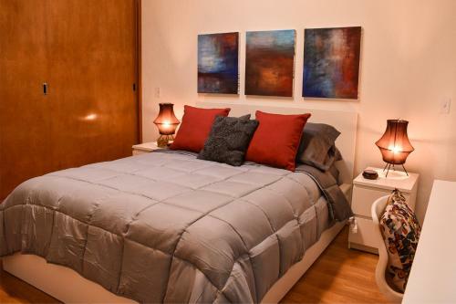 Modern&private, Best Sunset Views 3 Storey House ?