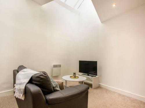 Appealing Studio In Bradford Near Forster Square Retail Park