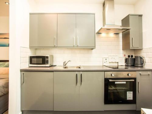 Appealing Studio In Bradford Near Forster Square Retail Park