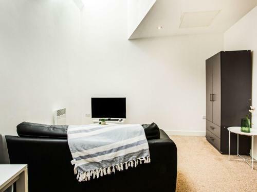 Appealing Studio In Bradford Near Forster Square Retail Park