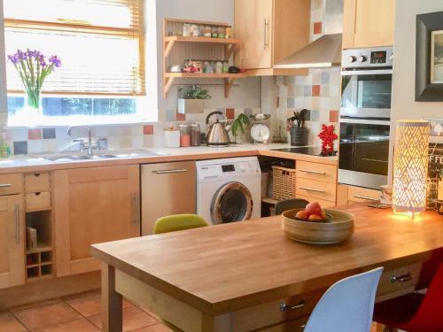 Butterfly Cottage, Bradford