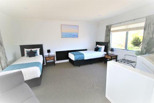 Aristaair- Central City Townhouse