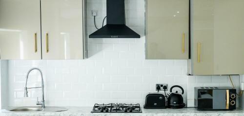 Inviting 1-bed House In Bradford