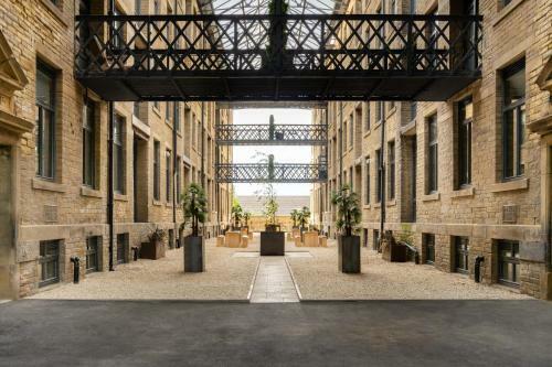 Fantastic 2 Bed Apartment In An Award Winning Development