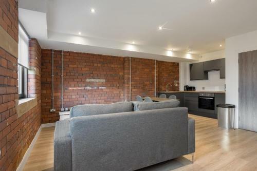 Fantastic 2 Bed Apartment In An Award Winning Development
