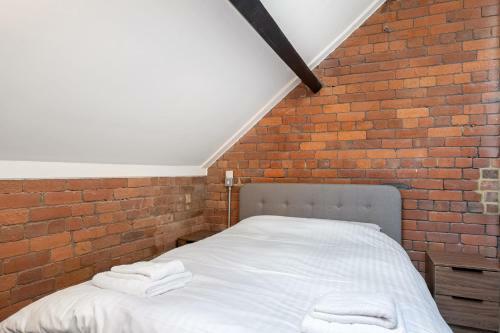 Fantastic 2 Bed Apartment In An Award Winning Development