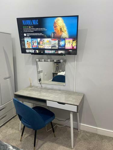 Sapphire Suite By Emerald Apartments