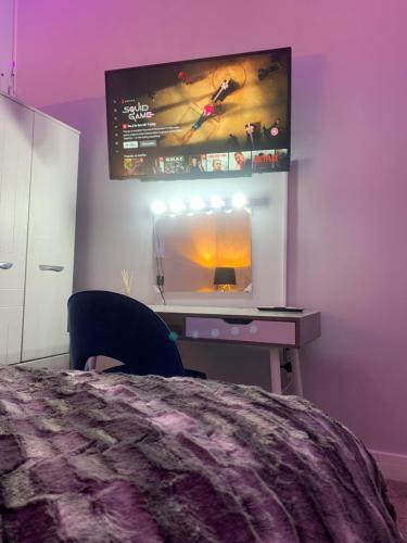 Sapphire Suite By Emerald Apartments