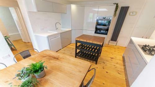 Hillis Braunton Sleeps 8 With Hot Tub Option