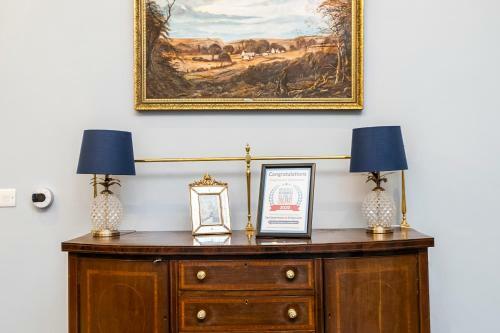 Corporate & Contractor Short Stay Accommodation By King Square Apartments