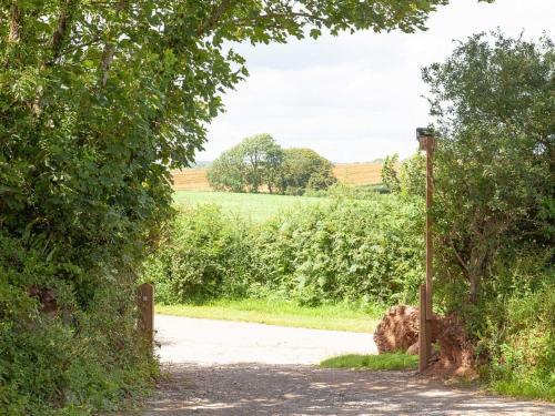 Glamping Pod 1 - Uk32322