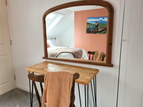 Luib House. Spacious Self-catering By The Sea.