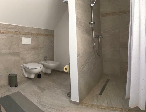 Entire Loft Close To Beautiful Logar Valley