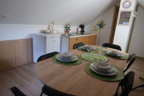 Apartma Jelovca - In The Attic