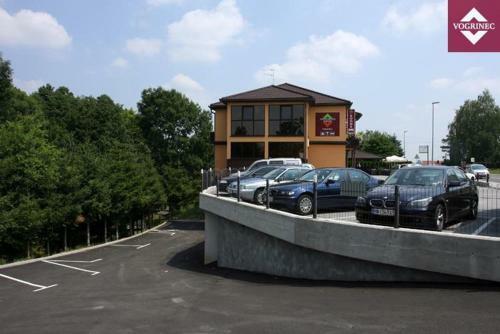 Hostal Apartments-rooms Vogrinec